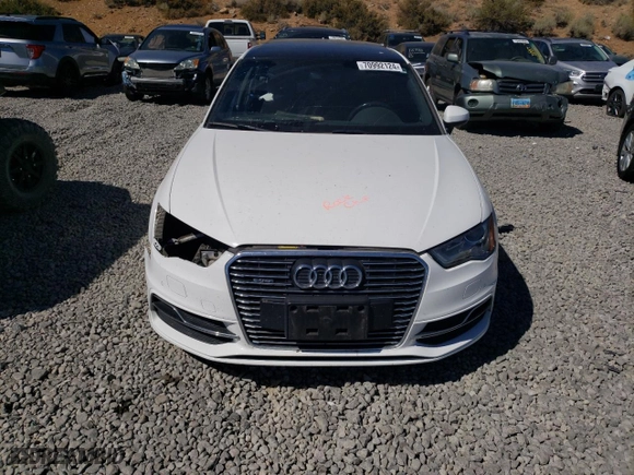 2016 Audi A3 e-tron Premium with VIN WAUUPBFF3GA140050, listed as a Copart auction lot 70992124 with 88,681 mi miles and Salvage Title. Bid and sale history available at carsss.com. Image 5.