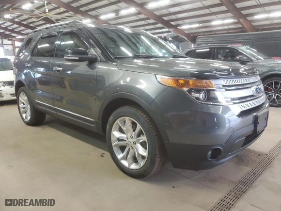 2015 Ford Explorer XLT with VIN 1FM5K8D86FGC20866, listed as a Copart auction lot 51449755 with 197,480 mi miles and Clean Title. Bid and sale history available at carsss.com. Image 4.