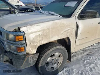 2014 Chevrolet Silverado 1500 LT with VIN 3GCUKREC0EG549588, listed as a IAAI auction lot 41370829 with 143,406 mi miles. Bid and sale history available at carsss.com. Image 6.