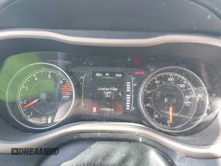 2017 Jeep Cherokee Altitude с VIN 1C4PJLAB0HW507745, выставлен на аукционе IAAI как лот 41360572 с пробегом 102 620 миль миль и . История ставок и продаж доступна на DreamBid. Изображение 7.