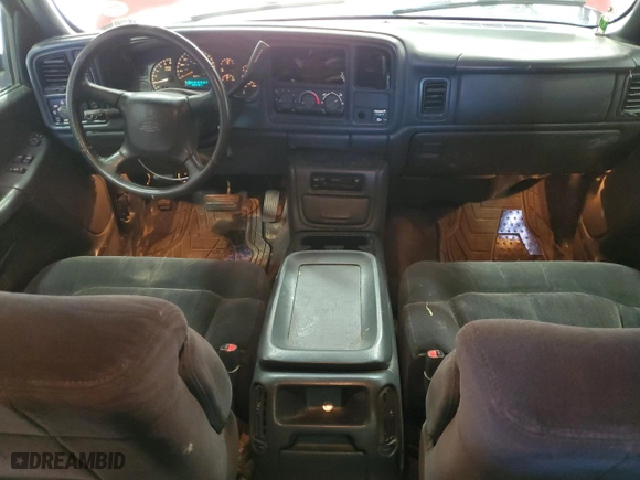 2000 Chevrolet Silverado 1500 LS with VIN 2GCEK19T2Y1252979, listed as a Copart auction lot 46718165 with 289,181 mi miles and Salvage Title. Bid and sale history available at carsss.com. Image 8.