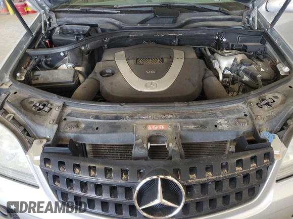 2006 Mercedes-Benz M 350 with VIN 4JGBB86E06A063702, listed as a Copart auction lot 49534645 with 131,073 mi miles and Clean Title. Bid and sale history available at DreamBid. Image 12.