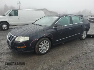 2008 Volkswagen Passat Turbo z VIN WVWJK73C08P122132, wystawiony jako Copart lot #84464974 z przebiegiem 121 292 mil mil oraz Szkoda całkowita • Salvage title. Historia ofert i sprzedaży dostępna na DreamBid. Obrazek 1.