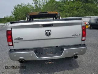 2017 Ram 1500 Big Horn z VIN 3C6RR7LT7HG774921, wystawiony jako Copart lot #57281765 z przebiegiem Nie podano mil oraz Szkoda całkowita • Salvage title. Historia ofert i sprzedaży dostępna na DreamBid. Obrazek 6.