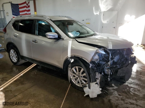 2020 Nissan Rogue SV with VIN KNMAT2MV3LP538894, listed as a Copart auction lot 43023435 with 66,374 mi miles and Salvage Title. Bid and sale history available at carsss.com. Image 4.