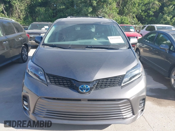 2015 Toyota Sienna SE with VIN 5TDXK3DC3FS684448, listed as a IAAI auction lot 42629958 with 125,645 mi miles and . Bid and sale history available at DreamBid. Image 6.