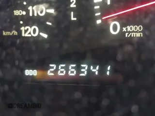 2000 Mitsubishi Diamante LS z VIN 6MMAP67P4YT003358, wystawiony jako IAAI lot #42112046 z przebiegiem 266 341 mil mil oraz . Historia ofert i sprzedaży dostępna na DreamBid. Obrazek 7.