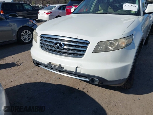 2006 Infiniti FX with VIN JNRAS08U26X104477, listed as a IAAI auction lot 41772254 with 250,228 mi miles. Bid and sale history available at carsss.com. Image 6.