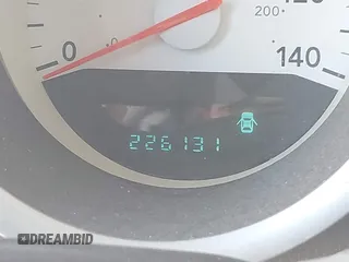 2005 Dodge Magnum SE z VIN 2D4FV48V95H593141, wystawiony jako IAAI lot #42418697 z przebiegiem 226 131 mil mil oraz . Historia ofert i sprzedaży dostępna na DreamBid. Obrazek 15.