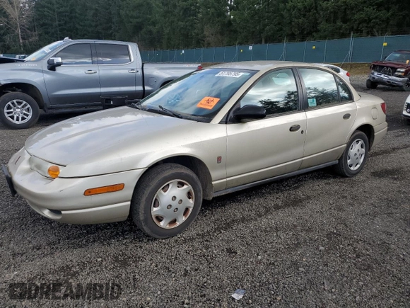 2001 Saturn SL z VIN 1G8ZG52851Z213567, wystawiony jako Copart lot #51795795 z przebiegiem Nie podano mil oraz Szkoda całkowita • Salvage title. Historia ofert i sprzedaży dostępna na DreamBid. Obrazek 1.