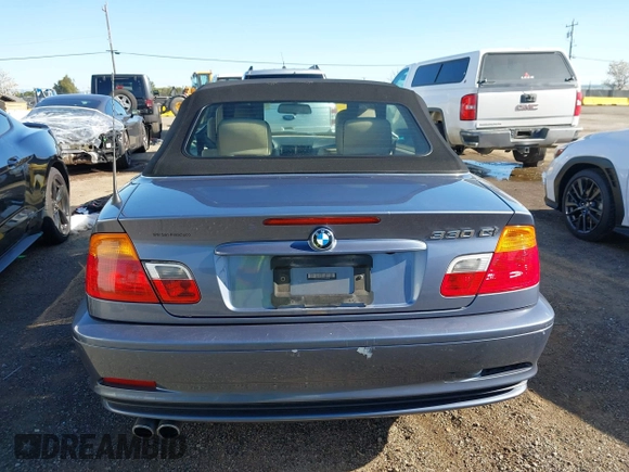 2001 BMW 3 Series 330Ci with VIN WBABS53421JU80078, listed as a IAAI auction lot 41910622 with 101,869 mi miles. Bid and sale history available at carsss.com. Image 17.