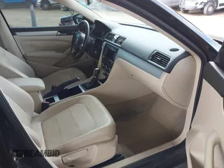 2012 Volkswagen Passat SE w/Sunroof with VIN 1VWBP7A3XCC020584, listed as a IAAI auction lot 41905793 with 138,642 mi miles. Bid and sale history available at carsss.com. Image 5.