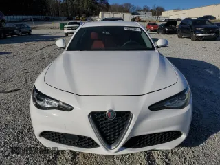 2018 Alfa Romeo Giulia с VIN ZARFAEBN8J7565396, выставлен на аукционе Copart как лот 46655995 с пробегом 90 820 миль миль и Чистый • Clean title. История ставок и продаж доступна на DreamBid. Изображение 5.