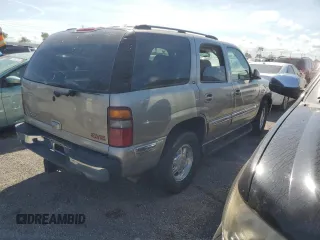 2000 GMC Yukon SLT with VIN 1GKEK13T9YJ105125, listed as a Copart auction lot 75078044 with 0 mi miles and Salvage Title. Bid and sale history available at carsss.com. Image 3.