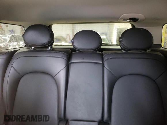2018 MINI Countryman Cooper с VIN WMZYV5C31J3E04614, выставлен на аукционе Copart как лот 57802375 с пробегом 121 302 миль миль и Списание • Salvage title. История ставок и продаж доступна на DreamBid. Изображение 10.