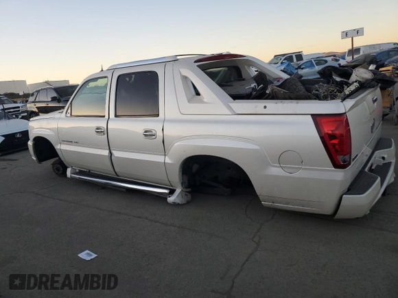 2004 Cadillac Escalade EXT z VIN 3GYEK62N94G256810, wystawiony jako Copart lot #85347844 z przebiegiem Nie podano mil oraz Szkoda całkowita • Salvage title. Historia ofert i sprzedaży dostępna na DreamBid. Obrazek 2.
