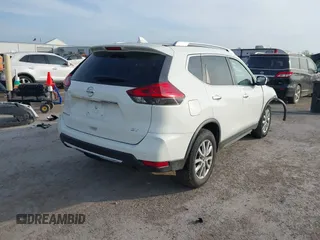 2019 Nissan Rogue SV with VIN KNMAT2MT7KP528124, listed as a IAAI auction lot 41898662 with 70,909 mi miles. Bid and sale history available at carsss.com. Image 4.