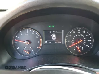 2017 Kia Cadenza Premium with VIN KNALB4J15H5039510, listed as a Copart auction lot 76071054 with 107,197 mi miles and Salvage Title. Bid and sale history available at carsss.com. Image 9.
