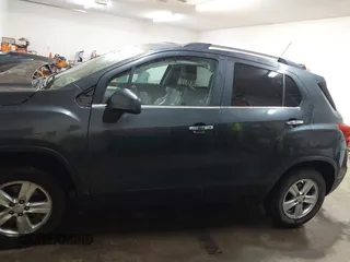 2017 Chevrolet Trax LT with VIN 3GNCJPSBXHL163410, listed as a IAAI auction lot 41585473 with 64,969 mi miles. Bid and sale history available at carsss.com. Image 15.