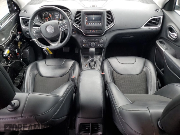 2021 Jeep Cherokee Latitude Plus with VIN 1C4PJLLB1MD155133, listed as a Copart auction lot 87655755 with 31,221 mi miles and Salvage title. Bid and sale history available at DreamBid. Image 8.