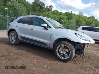 2015 Porsche Macan S with VIN WP1AB2A5XFLB59652, listed as a IAAI auction lot 42626960 with 96,283 mi miles and . Bid and sale history available at DreamBid. Image 1.
