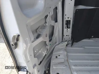 2024 Ford Transit Cargo z VIN 1FTBW3X89RKB49268, wystawiony jako IAAI lot #42081360 z przebiegiem 7 290 mil mil oraz . Historia ofert i sprzedaży dostępna na DreamBid. Obrazek 19.