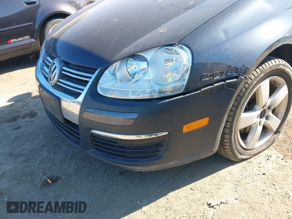 2008 Volkswagen Jetta SE with VIN 3VWRZ71K38M035479, listed as a IAAI auction lot 41399776 with 125,283 mi miles and . Bid and sale history available at DreamBid. Image 6.