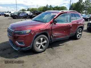 2019 Jeep Cherokee Limited z VIN 1C4PJMDX3KD305174, wystawiony jako Copart lot #67926194 z przebiegiem 49 101 mil mil oraz Szkoda całkowita • Salvage title. Historia ofert i sprzedaży dostępna na DreamBid. Obrazek 1.