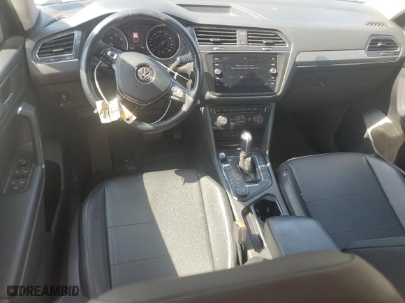 2018 Volkswagen Tiguan SEL with VIN 3VV2B7AX8JM106767, listed as a Copart auction lot 51954695 with 83,962 mi miles and Salvage Title. Bid and sale history available at carsss.com. Image 8.