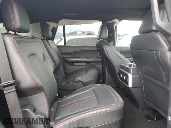 2024 Ford Expedition Limited с VIN 1FMJU2A81REA82227, выставлен на аукционе Copart как лот 54716135 с пробегом 1 901 миль миль и Списание • Salvage title. История ставок и продаж доступна на DreamBid. Изображение 11.