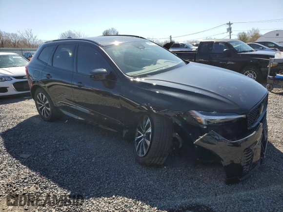2025 Volvo XC60 Core z VIN YV4M12RJ2S1108717, wystawiony jako Copart lot #49829915 z przebiegiem 1 756 mil mil oraz Szkoda całkowita • Salvage title. Historia ofert i sprzedaży dostępna na DreamBid. Obrazek 4.
