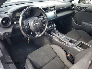 2022 Toyota GR86 with VIN JF1ZNBC10N8751512, listed as a Copart auction lot 64904724 with 43,763 mi miles and Clean Title. Bid and sale history available at carsss.com. Image 8.