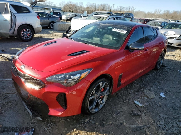 2018 Kia Stinger GT2 with VIN KNAE55LC9J6040020, listed as a Copart auction lot 82816894 with 101,520 mi miles and Salvage Title. Bid and sale history available at carsss.com. Image 1.