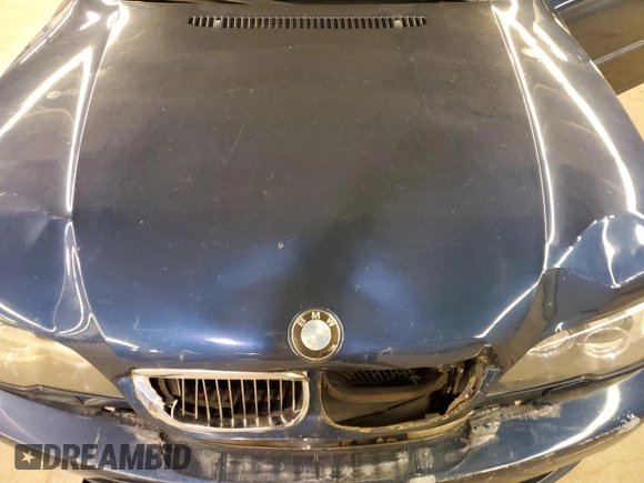 2005 BMW 3 Series 325Ci with VIN WBABW33465PL37310, listed as a Copart auction lot 49470975 with 155,995 mi miles and Salvage title. Bid and sale history available at DreamBid. Image 13.