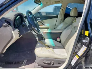 2011 Lexus IS 250 z VIN JTHBF5C24B5144155, wystawiony jako Copart lot #63081545 z przebiegiem 221 706 mil mil oraz Szkoda całkowita • Salvage title. Historia ofert i sprzedaży dostępna na DreamBid. Obrazek 7.