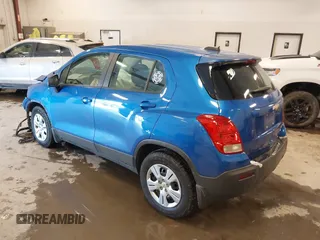 2015 Chevrolet Trax LS with VIN KL7CJKSB6FB178140, listed as a IAAI auction lot 41580006 with 52,014 mi miles. Bid and sale history available at carsss.com. Image 3.