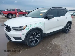 2019 Volvo XC40 R-Design with VIN YV4162UM6K2085605, listed as a IAAI auction lot 42365891 with 92,370 mi miles and . Bid and sale history available at DreamBid. Image 2.