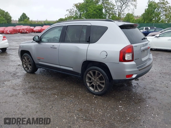2016 Jeep Compass Sport с VIN 1C4NJDBBXGD692618, выставлен на аукционе IAAI как лот 42241969 с пробегом 106 122 миль миль и . История ставок и продаж доступна на DreamBid. Изображение 3.