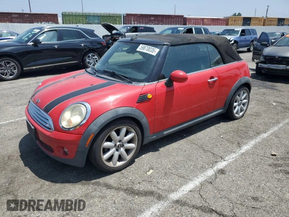 2010 MINI Convertible с VIN WMWMR3C59ATU97966, выставлен на аукционе Copart как лот 59870035 с пробегом 124 132 миль миль и Списание • Salvage title. История ставок и продаж доступна на DreamBid. Изображение 1.