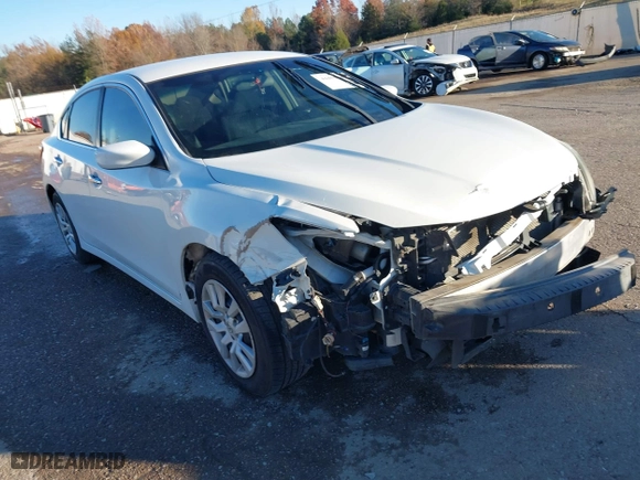2017 Nissan Altima 2.5 SR with VIN 1N4AL3AP7HC162393, listed as a IAAI auction lot 41057884 with 172,433 mi miles. Bid and sale history available at carsss.com. Image 17.