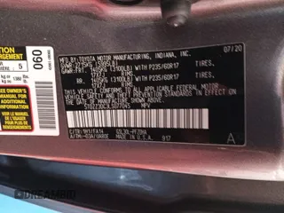 2020 Toyota Sienna L with VIN 5TDZZ3DC3LS077045, listed as a IAAI auction lot 42752000 with 44,961 mi miles and . Bid and sale history available at DreamBid. Image 1.