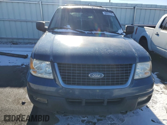 2004 Ford Expedition XLT with VIN 1FMPU16W24LB62877, listed as a Copart auction lot 88953725 with 154,748 mi miles and Salvage Title. Bid and sale history available at carsss.com. Image 5.