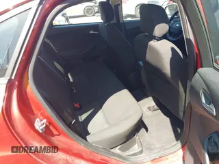 2018 Ford Focus SE z VIN 1FADP3F26JL321831, wystawiony jako IAAI lot #42085951 z przebiegiem 87 729 mil mil oraz . Historia ofert i sprzedaży dostępna na DreamBid. Obrazek 8.