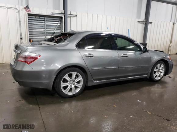 2009 Acura RL Tech Pkg with VIN JH4KB26689C001093, listed as a Copart auction lot 71481974 with 138,403 mi miles and Salvage Title. Bid and sale history available at carsss.com. Image 3.