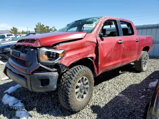 2014 Toyota Tundra SR5 z VIN 5TFDY5F11EX372923, wystawiony jako Copart lot #49184544 z przebiegiem 152 340 mil mil oraz Szkoda całkowita • Salvage title. Historia ofert i sprzedaży dostępna na DreamBid. Obrazek 1.