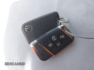 2023 Volkswagen Atlas SE с VIN 1V2JR2CA8PC548121, выставлен на аукционе IAAI как лот 42129010 с пробегом 42 621 миль миль и . История ставок и продаж доступна на DreamBid. Изображение 11.
