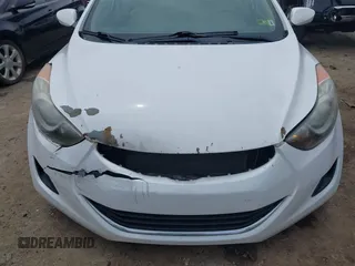 2011 Hyundai Elantra Limited с VIN 5NPDH4AE1BH032618, выставлен на аукционе IAAI как лот 42355543 с пробегом 157 926 миль миль и . История ставок и продаж доступна на DreamBid. Изображение 6.