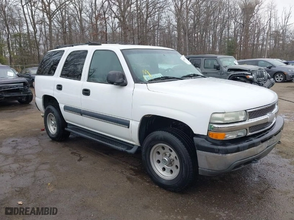 2001 Chevrolet Tahoe LT with VIN 1GNEC13T21R211052, listed as a IAAI auction lot 41666765 with 113,366 mi miles. Bid and sale history available at carsss.com. Image 1.