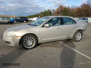 2007 Mercury Milan Premier with VIN 3MEHM08107R605777, listed as a Copart auction lot 87789485 with 82,039 mi miles and Non Repairable. Bid and sale history available at carsss.com. Image 1.