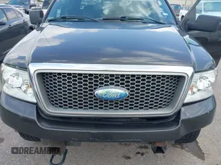 2006 Ford F-150 XLT with VIN 1FTPW14586KC82846, listed as a IAAI auction lot 42122120 with 247,622 mi miles and . Bid and sale history available at carsss.com. Image 10.